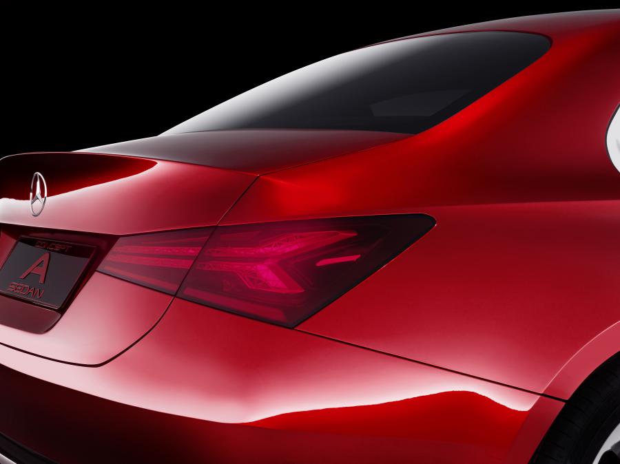 Детали экстерьера Mercedes-Benz Concept A Sedan 2017 года  (фото 5 из 10)
